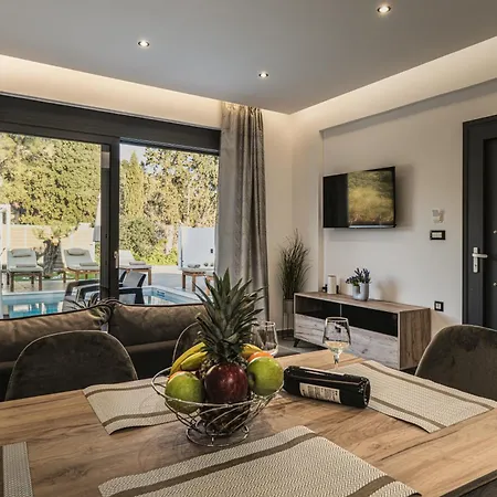 Lumior Lux Essence By 'elite' Villa *